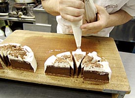 http://www.cakechef.info/special/chef_shiraishi/casino/recette2/images/09.jpg